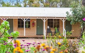 Travellers Rest Motel